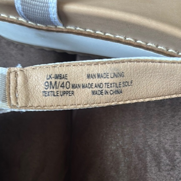 Lucky Brand White Crisscross Sandals - Picture 10 of 10